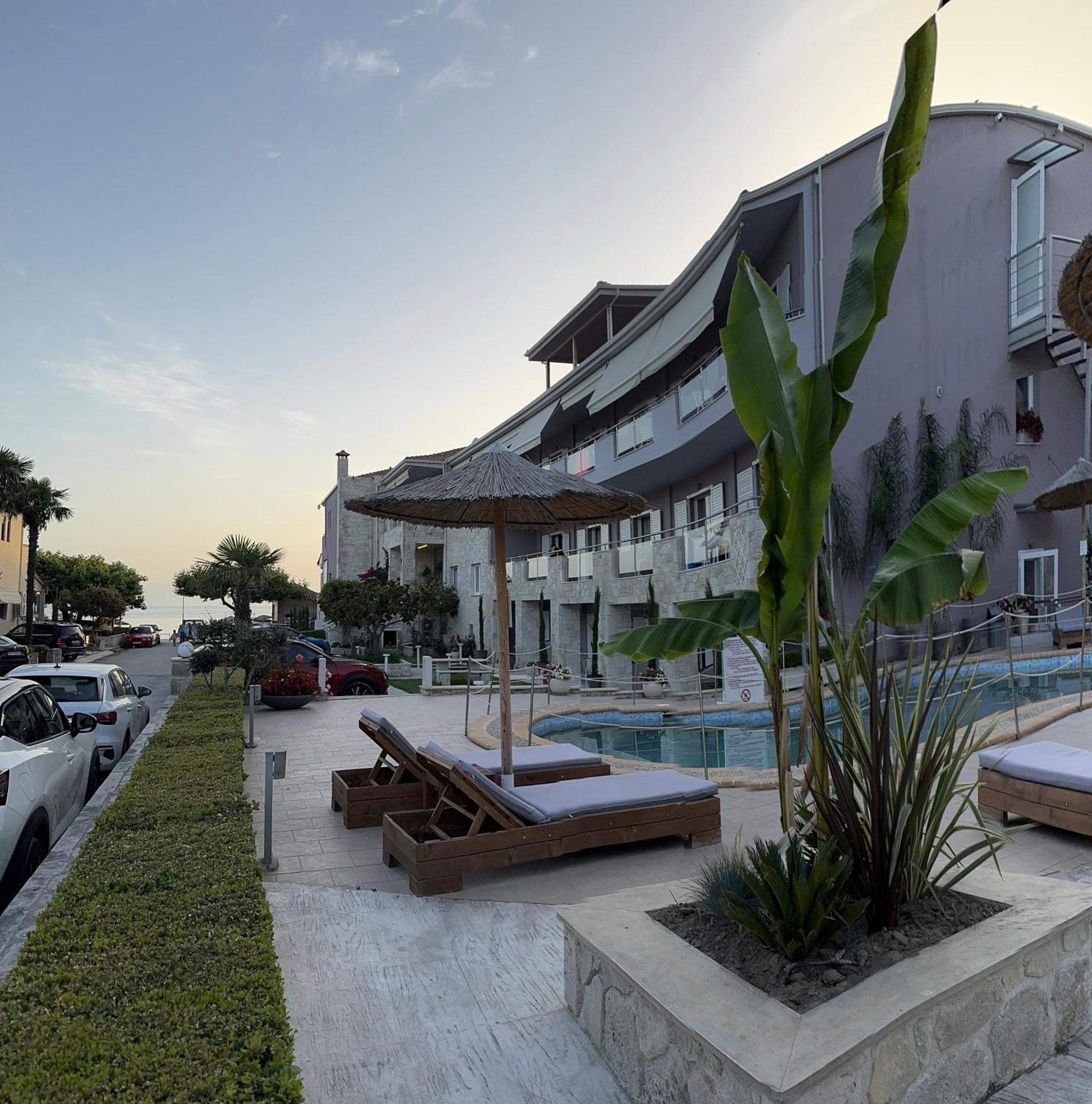 Siviris Golden Beach Exterior photo