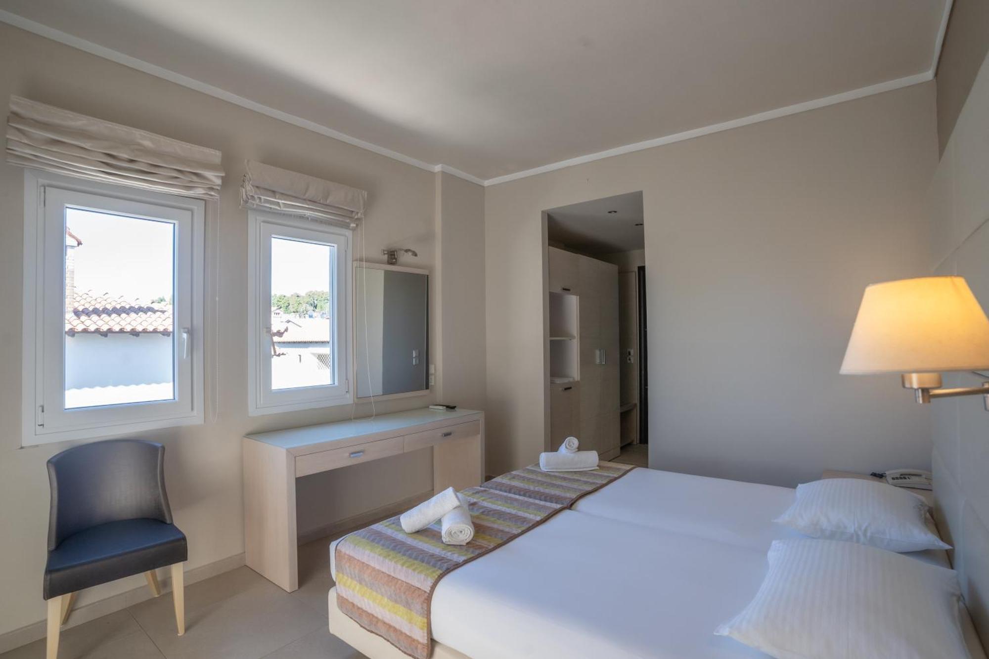 Siviris Golden Beach Exterior photo