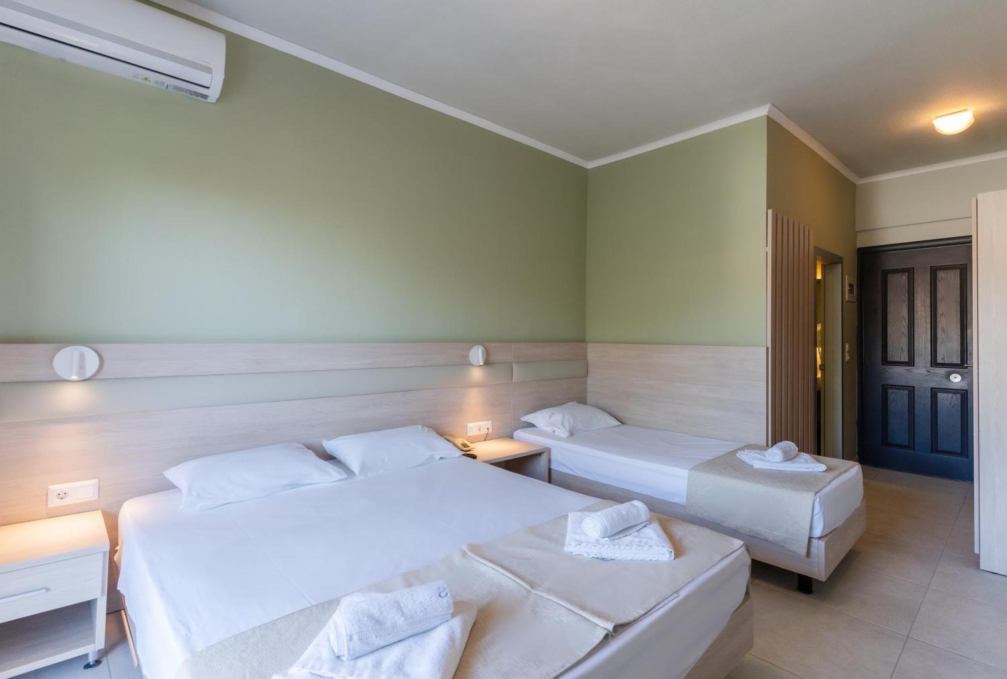 Siviris Golden Beach Exterior photo
